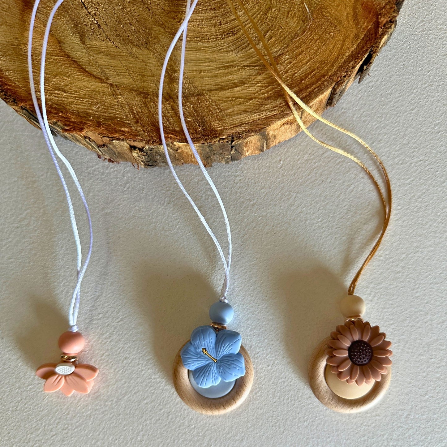 Breastfeeding Necklace - Hibiscus Flower Dusty Blue